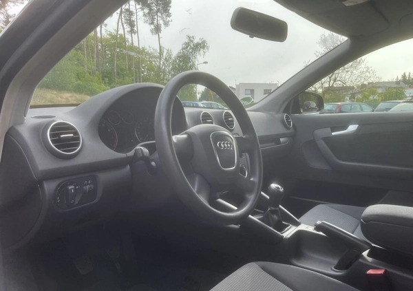 Audi A3 cena 16000 przebieg: 207000, rok produkcji 2005 z Hajnówka małe 106